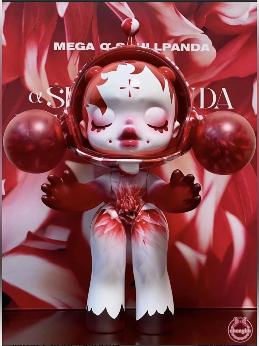 SKULLPANDA 400% Mika Ninagawa Limited Edition Figure - Red & White Gorgeous!!!